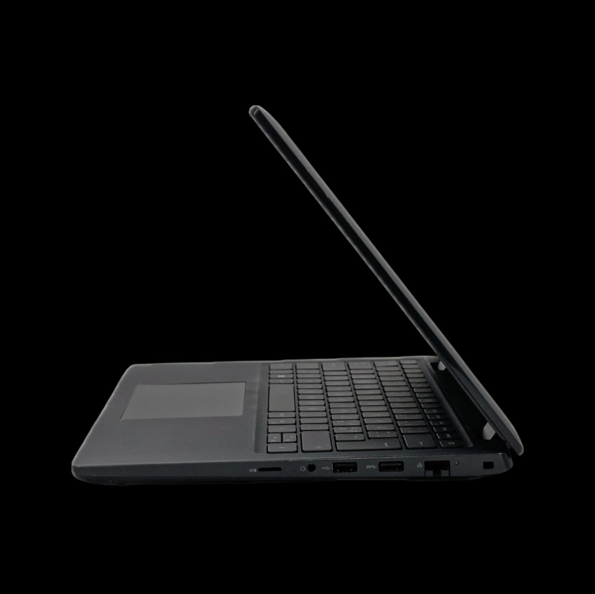 Dell Latitude 3420 kannettava tietokone sivulta