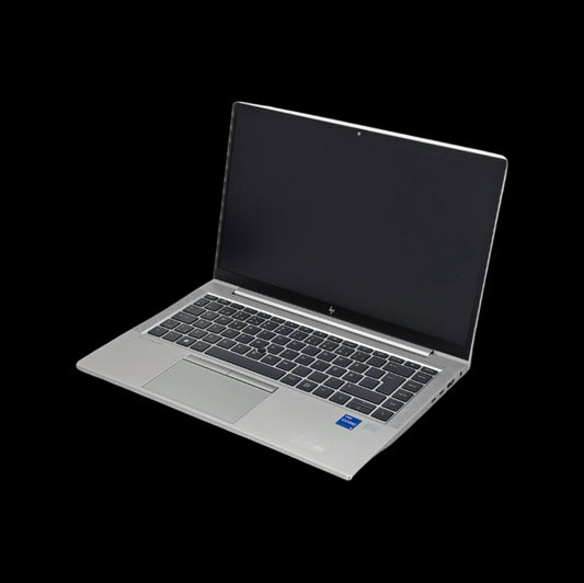 HP EliteBook 840 G8 kannettava tietokone oikealta