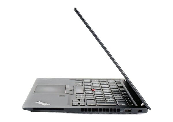 Lenovo ThinkPad T490 - Image 4